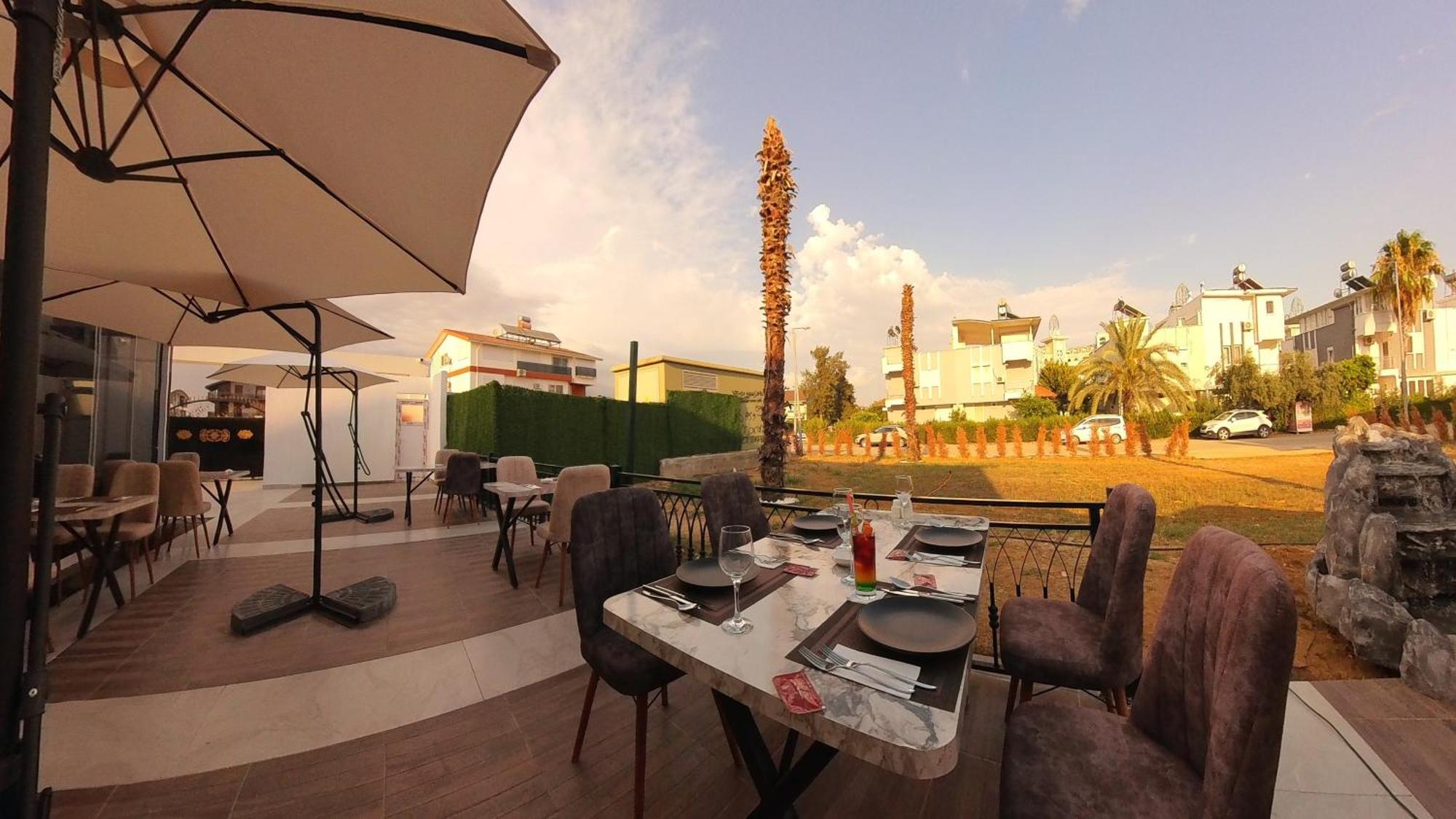 Crown Residence Belek Health & Spa Exteriör bild